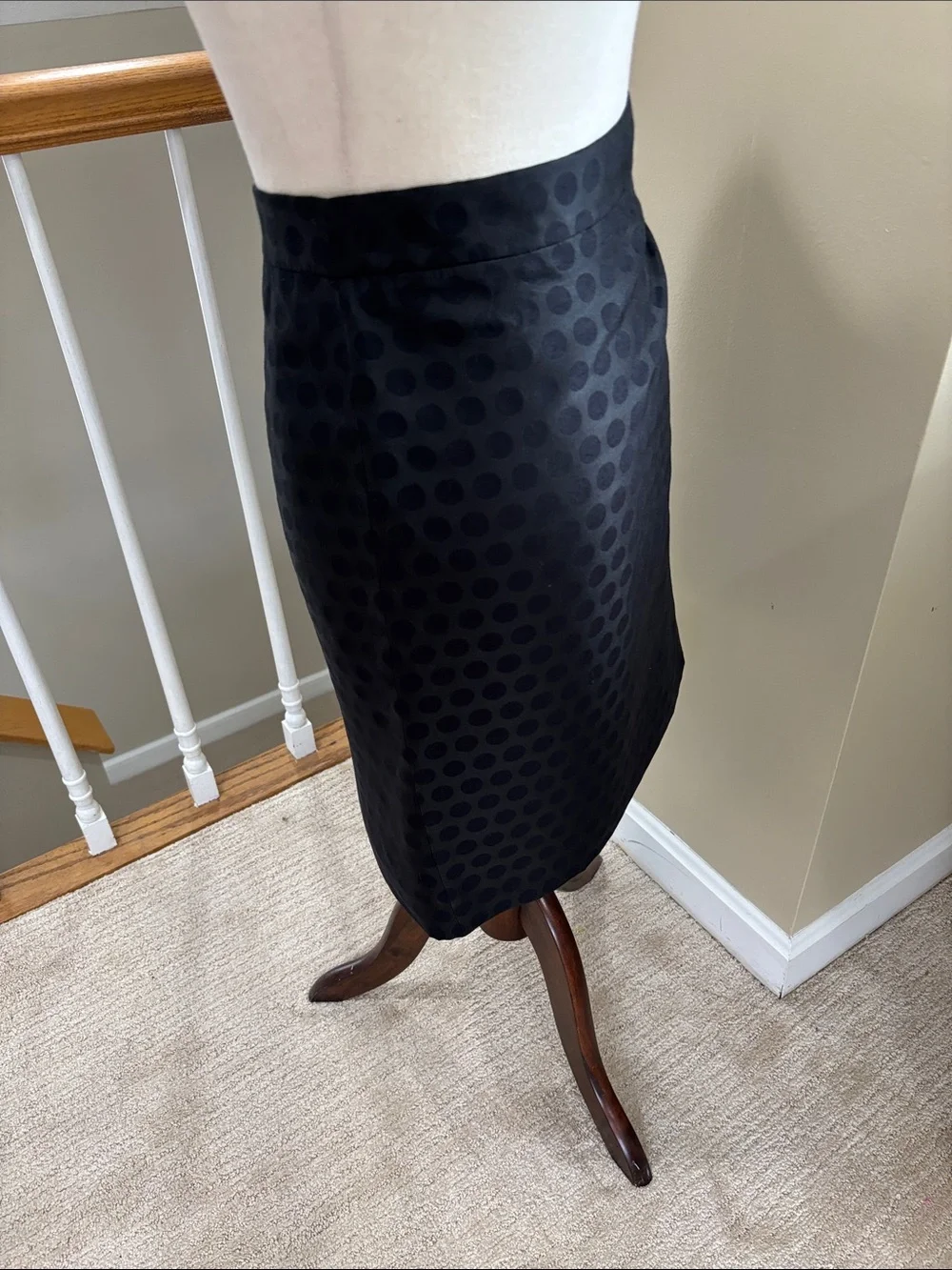 J. Crew Black On Black Polka Dot Pencil Skirt Size 2 EUC